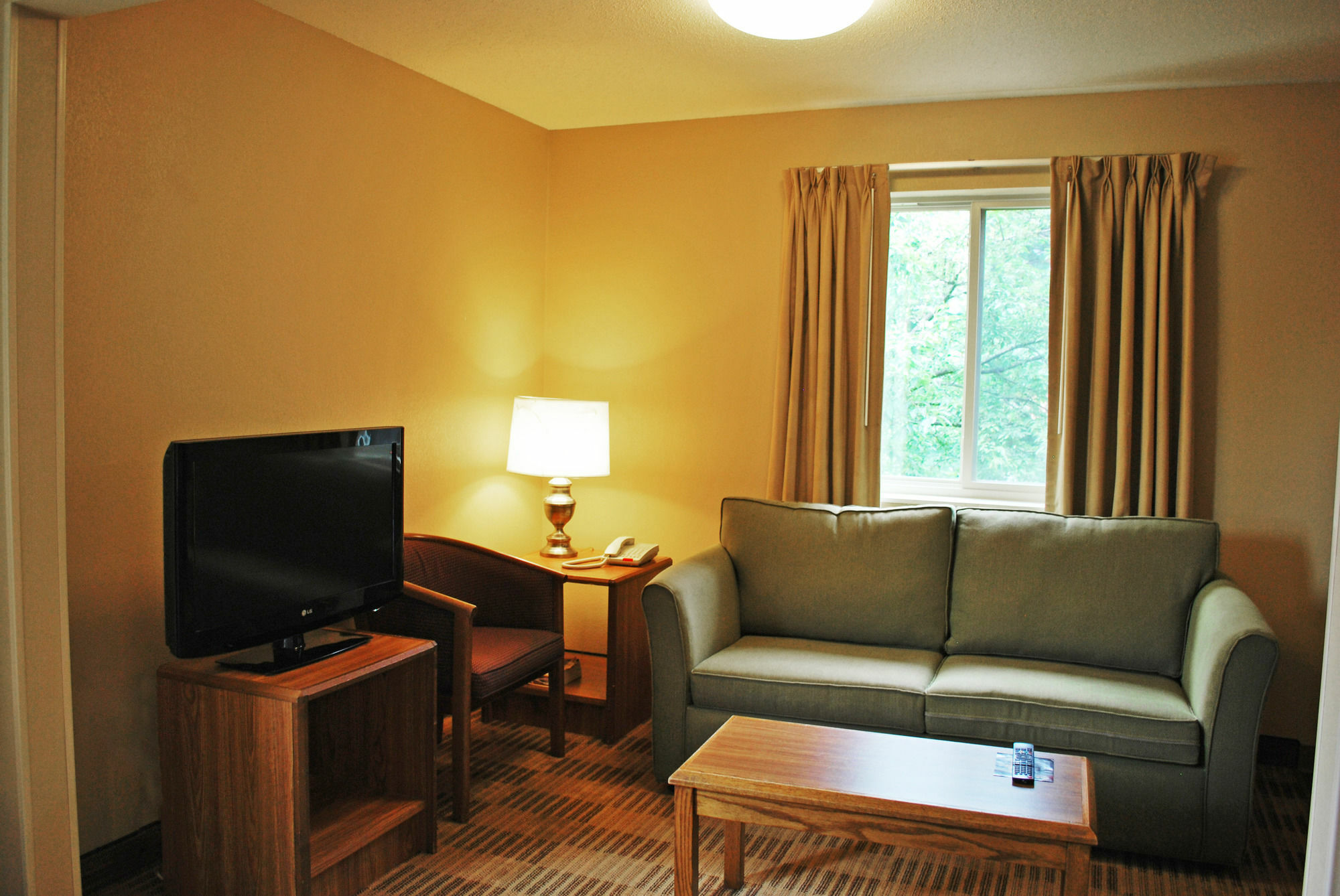 Welcome Suites Hazelwood Extended Stay Hotel Exteriör bild